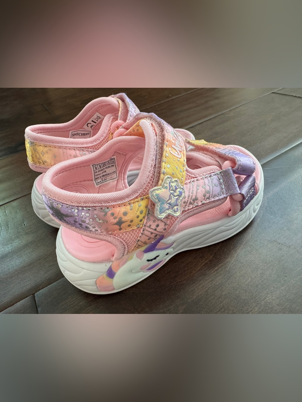 SKECHERS | Girls' Pink Unicorn Dreams Light-Up Sandals - Size 9
